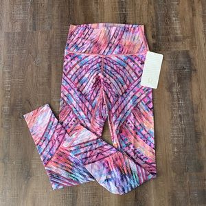 Special edition Lululemon winder under hr tight size 6